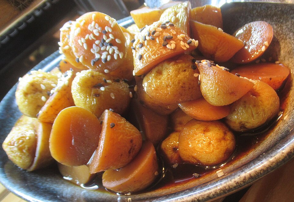 Gamja Jorim: Korea's Comforting Potato Symphony