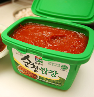Ssamjang: Your Gateway to Authentic Korean Flavors and Wholesome Goodness