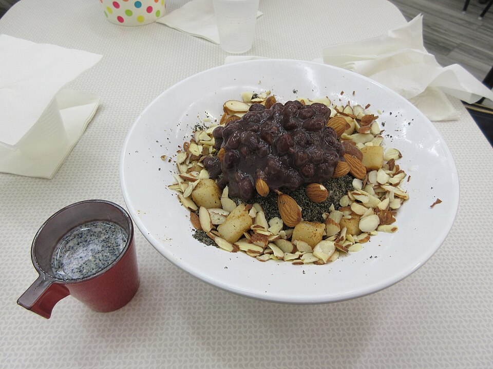 Beat the Heat with Patbingsu: Your Ultimate Korean Dessert Guide